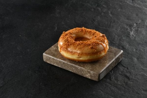 KARAMELLİ DONUT